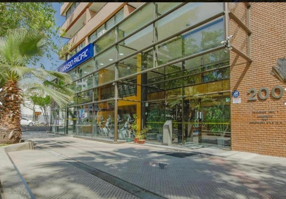 Apartamento Encomenderos: Vista Costanera en El Golf — Fotos 1